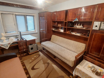 Camera de camin, 20mp, parter, cartier Sarari, zona Liceul Henri Coanda