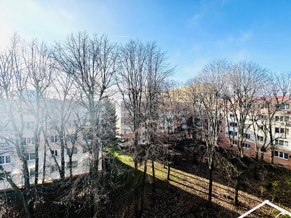 Apartament spațios și luminos VITAN, 200m metrou 1 Decembrie, str. Jean Steriadi