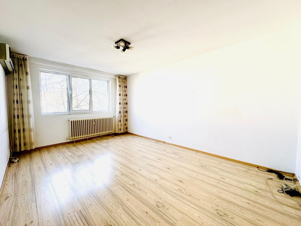Apartament spațios și luminos VITAN, 200m metrou 1 Decembrie, str. Jean Steriadi