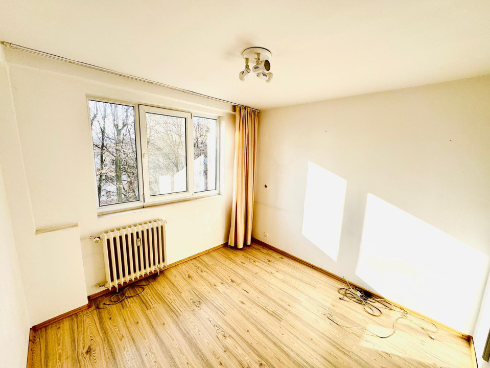 Apartament spațios și luminos VITAN, 200m metrou 1 Decembrie, str. Jean Steriadi