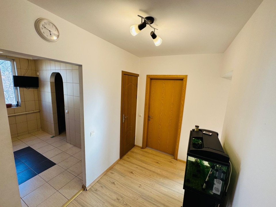 Apartament spațios și luminos VITAN, 200m metrou 1 Decembrie, str. Jean Steriadi