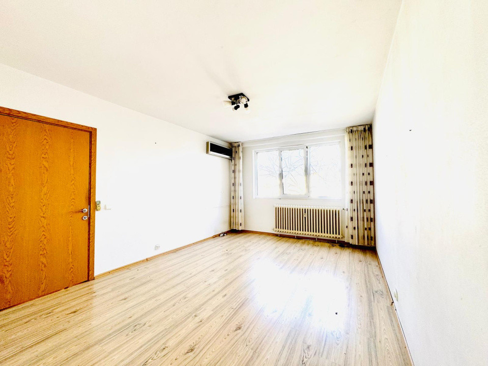 Apartament spațios și luminos TITAN, 200m metrou 1 Decembrie, str. Jean Steriadi