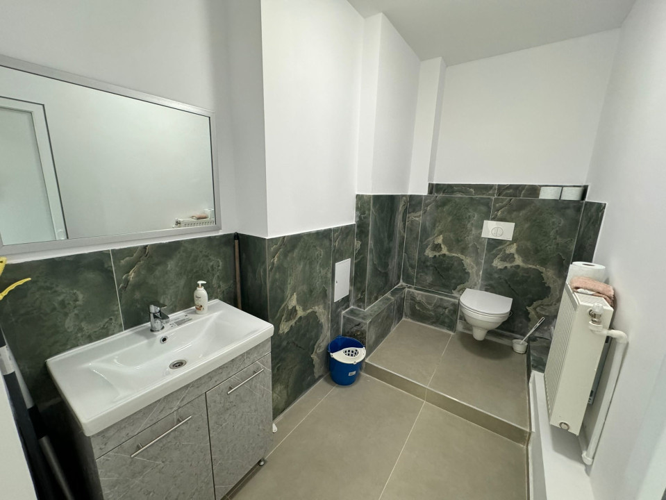 Spatiu de birou, 10mp, pretabil birou, Zona Teatrul National Marin Sorescu