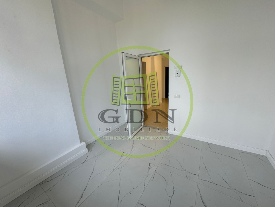 Spatiu de birou, 10mp, pretabil birou, Zona Teatrul National Marin Sorescu