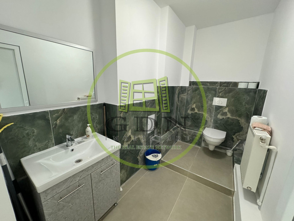 Spatiu de birou, 10mp, pretabil birou, Zona Teatrul National Marin Sorescu