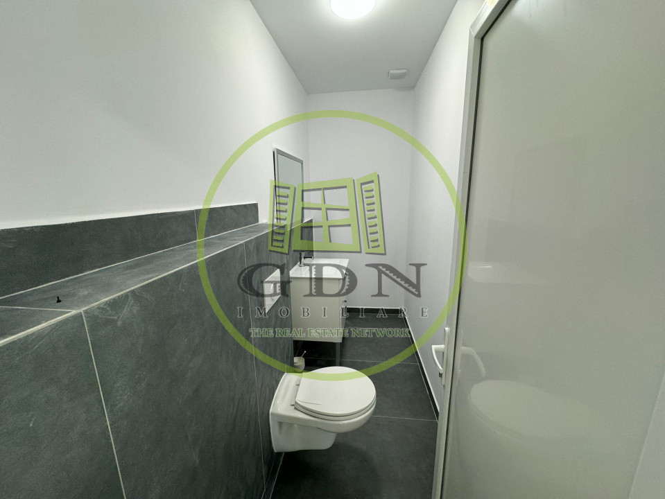 Spatiu de birou, 10mp, pretabil birou, Zona Teatrul National Marin Sorescu