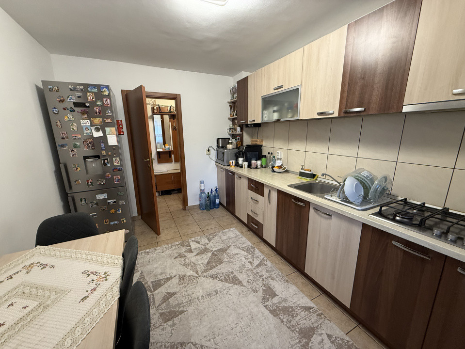 Apartament 4 camere, decomandat, 83mp, Sarari, zona Piscina Sânziana 