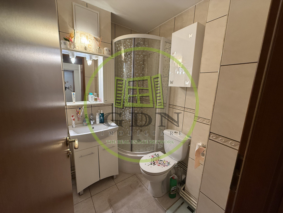 Apartament 4 camere, decomandat, 83mp, Sarari, zona Piscina Sânziana 