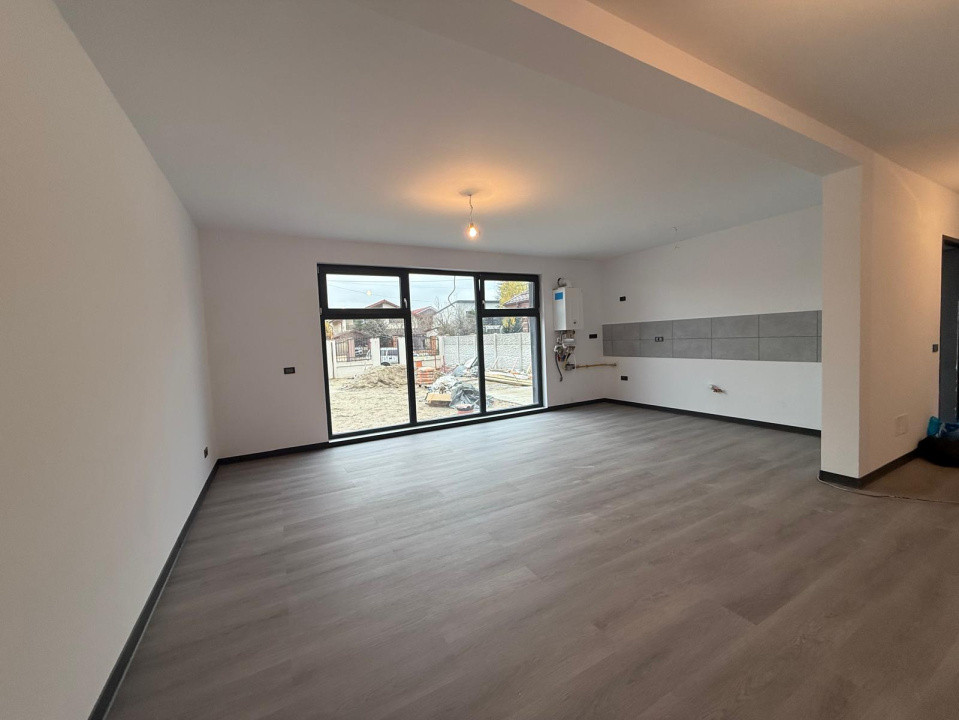 Casa parter, 379 MP teren, 84,4 MP utili, Craiova, cartier Brestei