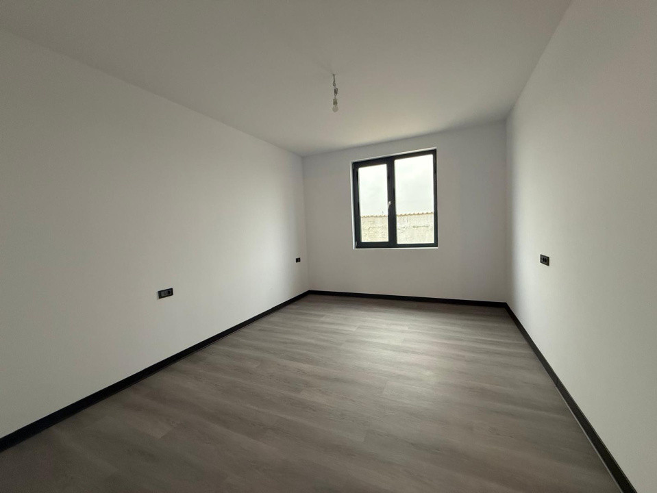 Casa parter, 379 MP teren, 84,4 MP utili, Craiova, cartier Brestei