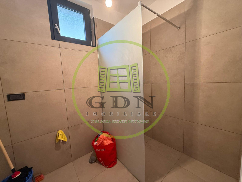 Casa parter, 379 MP teren, 84,4 MP utili, Craiova, cartier Brestei