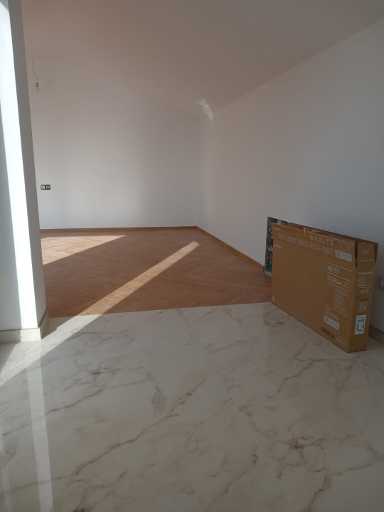 Duplex pe 3 niveluri, 6 camere, Selimbar