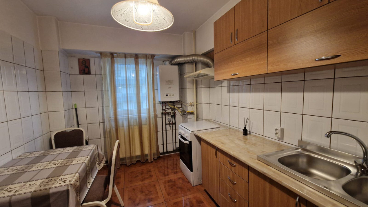 Apartament 2 camere, decomandat, 56mp, Calea Severinului, zona Promenada Mall