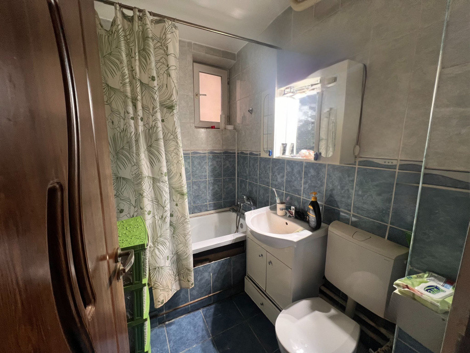 Apartament 2 camere, semidecomandat, 50,7 mp, Calea Bucuresti, zona Rotonda
