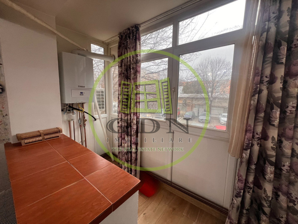 Apartament 2 camere, semidecomandat, 50,7 mp, Calea Bucuresti, zona Rotonda