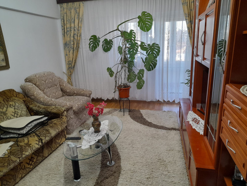 Apartament 2 camere de vanzare  strada D-na Stanca  Fagaras jud. Brasov