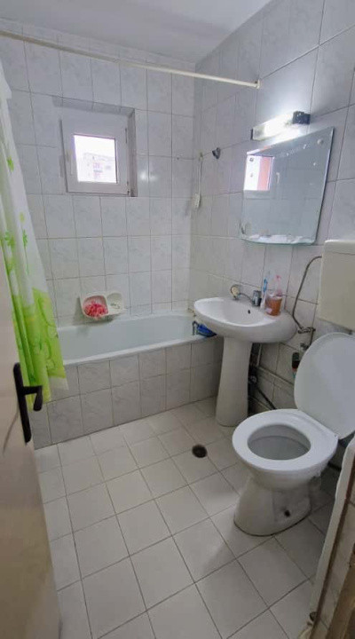 Apartament 3 camere -56mp cu 2 balcoane spre vanzare in Vasile Aaron