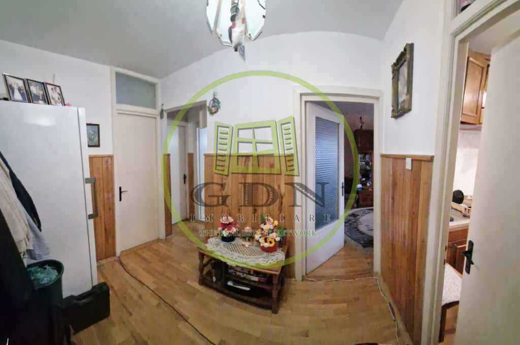 Apartament 3 camere -56mp cu 2 balcoane spre vanzare in Vasile Aaron