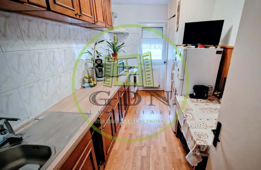 Apartament 3 camere -56mp cu 2 balcoane spre vanzare in Vasile Aaron