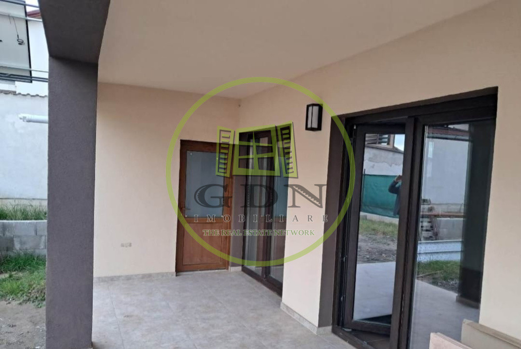 Casa 5 camere 160mputili,spre vanzare in Sura Mica