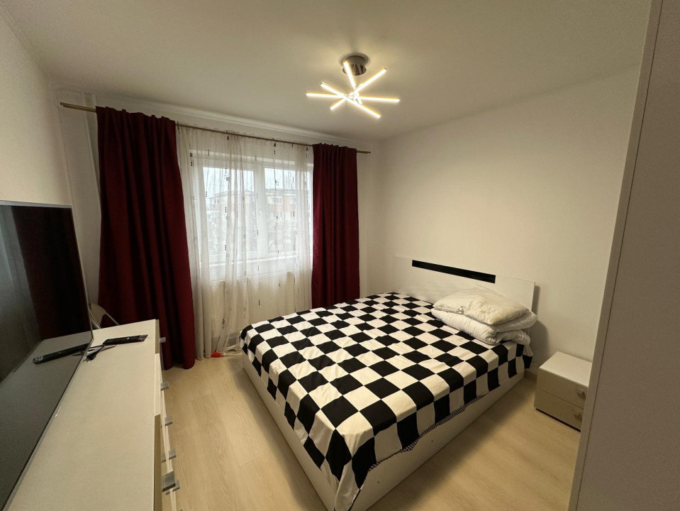 Apartament 4 camere, 84mp, cartier Sarari, zona Sanziana