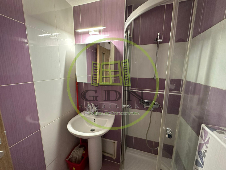 Apartament 4 camere, 84mp, cartier Sarari, zona Sanziana