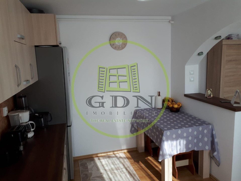 Apartament 2 camere 66mp  utili ,spre vanzare in Valea Aurie