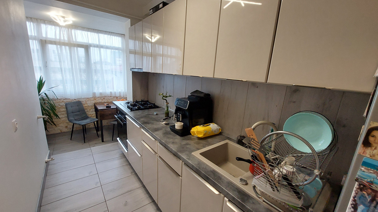 Apartament 2 camere semidecomandat, 50 mp, Calea Bucuresti zona Petre Ispirescu