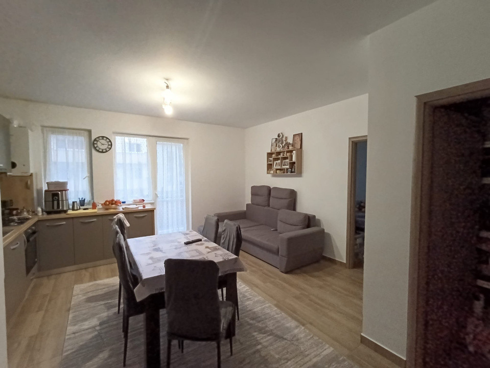 Oportunitate! Vânzare apartament cu 3 camere, 67 mp., Florești