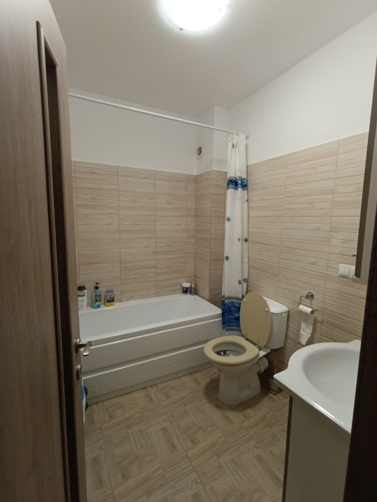 Oportunitate! Vânzare apartament cu 3 camere, 67 mp., Florești