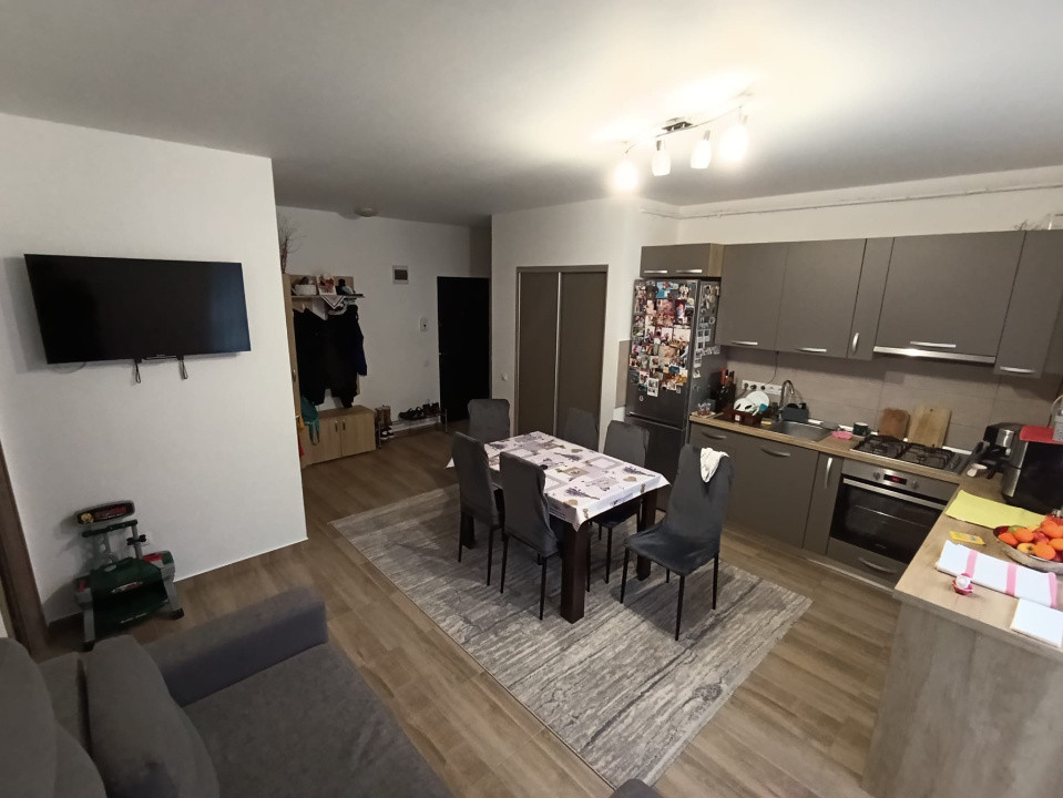 Oportunitate! Vânzare apartament cu 3 camere, 67 mp., Florești