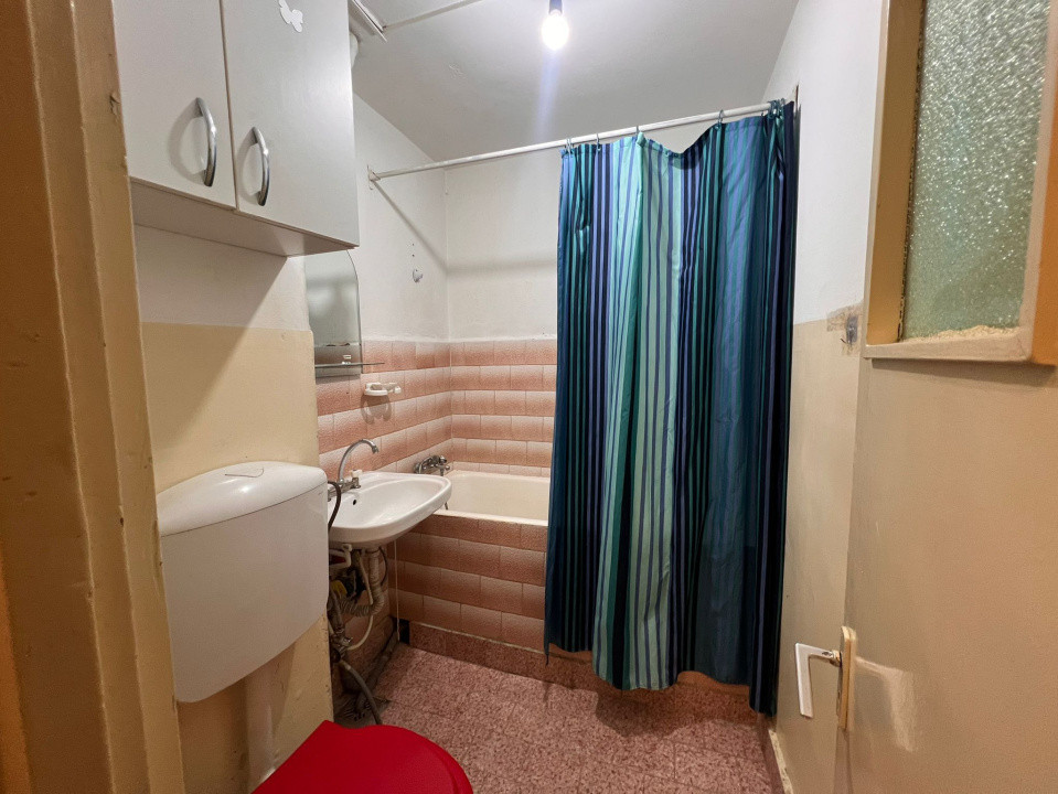 Garsoniera semidecomandata, 30.92 mp, Brazda lui Novac, zona Baba Novac