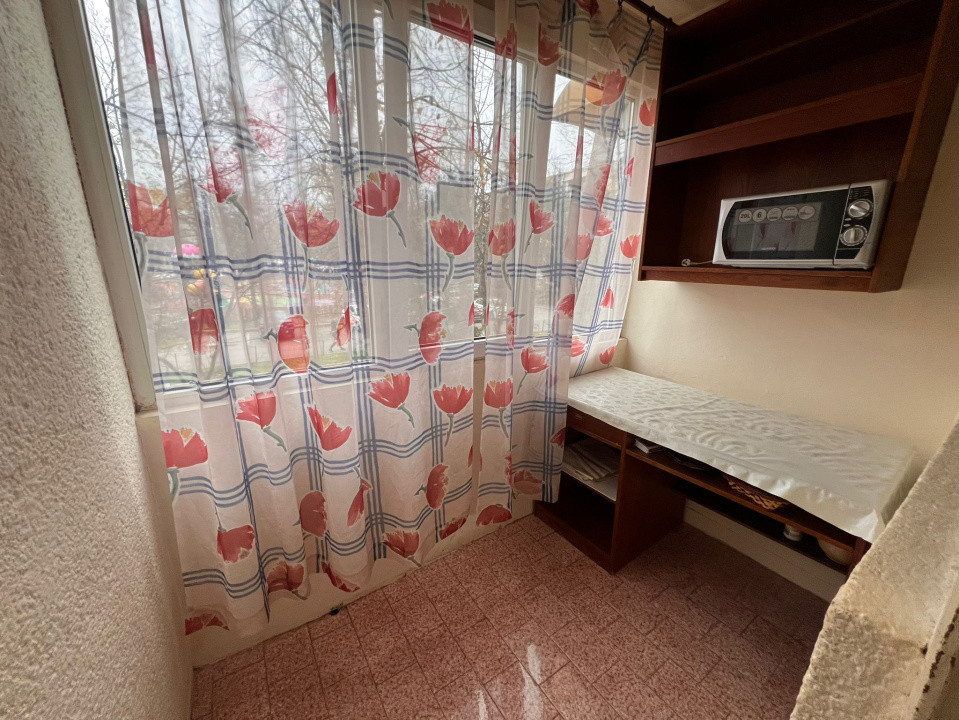 Garsoniera semidecomandata, 30.92 mp, Brazda lui Novac, zona Baba Novac