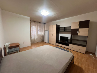 Garsoniera semidecomandata, 30.92 mp, Brazda lui Novac, zona Baba Novac