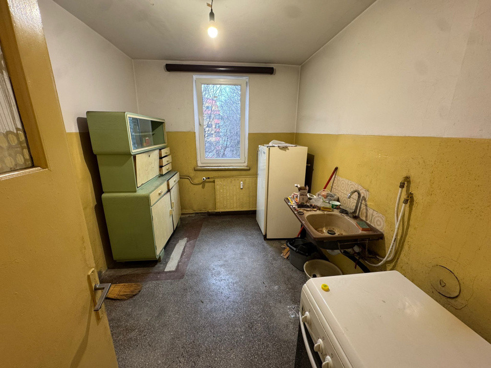 Apartament 2 camere, semidecomandat, 52mp, Calea Bucuresti,  Facultatea de Drept