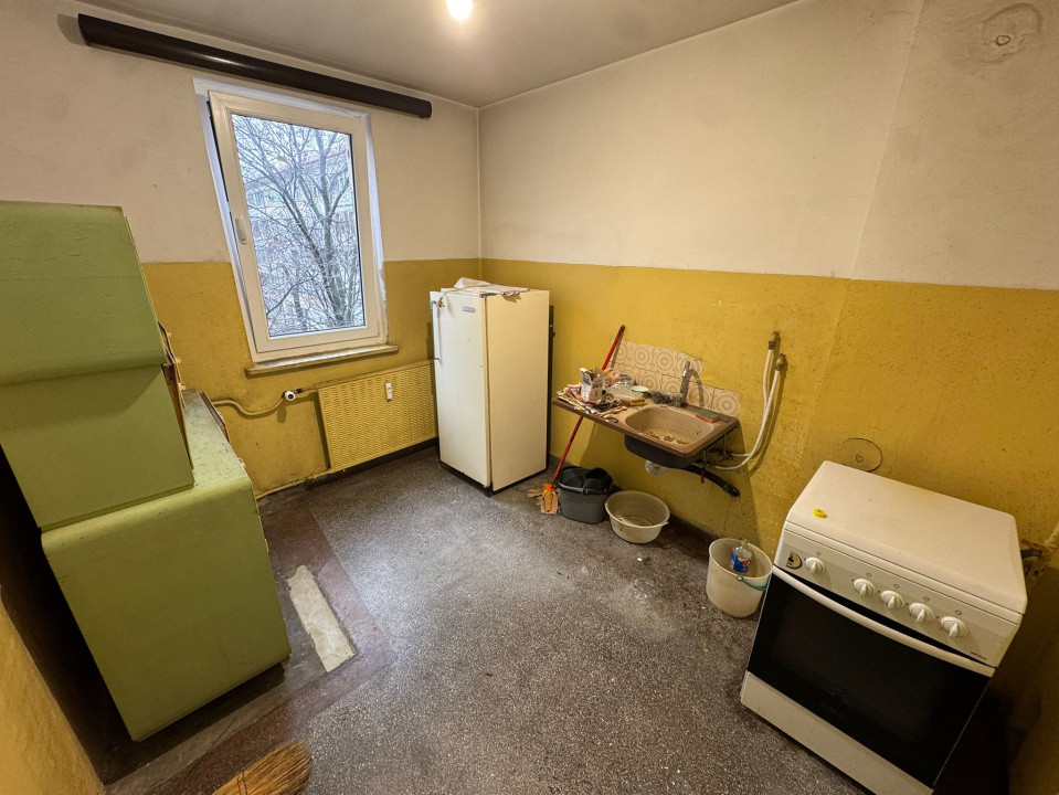 Apartament 2 camere, semidecomandat, 52mp, Calea Bucuresti,  Facultatea de Drept