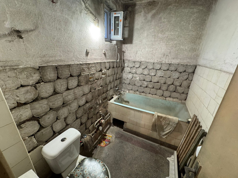 Apartament 2 camere, semidecomandat, 52mp, Calea Bucuresti,  Facultatea de Drept