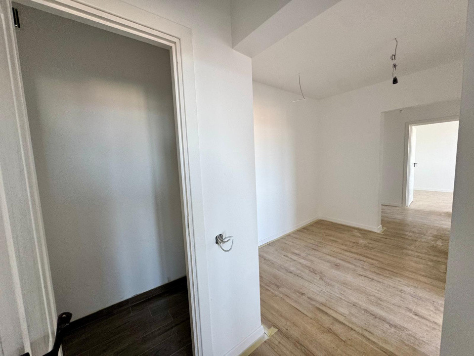 Apartament 3 camere- DECOAMNDAT- Zona Mihai Viteazu 