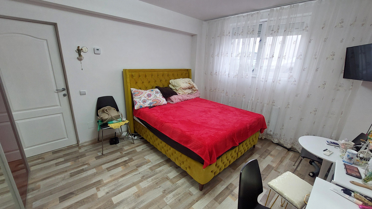 Garsoniera decomandata, 32 mp, Brazda zona Regia de Tutun