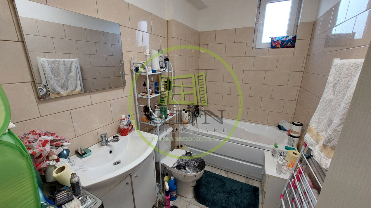 Garsoniera decomandata, 32 mp, Brazda zona Regia de Tutun