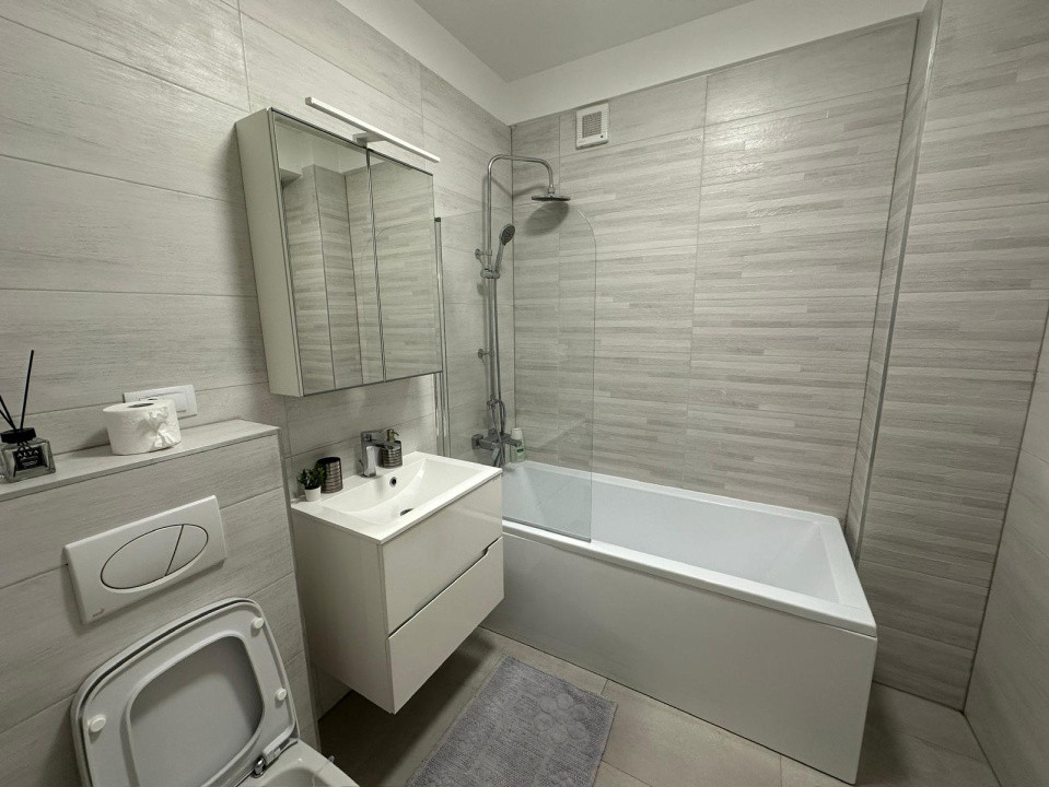 Garsoniera, 38 mp, Centru, zona McDonald's