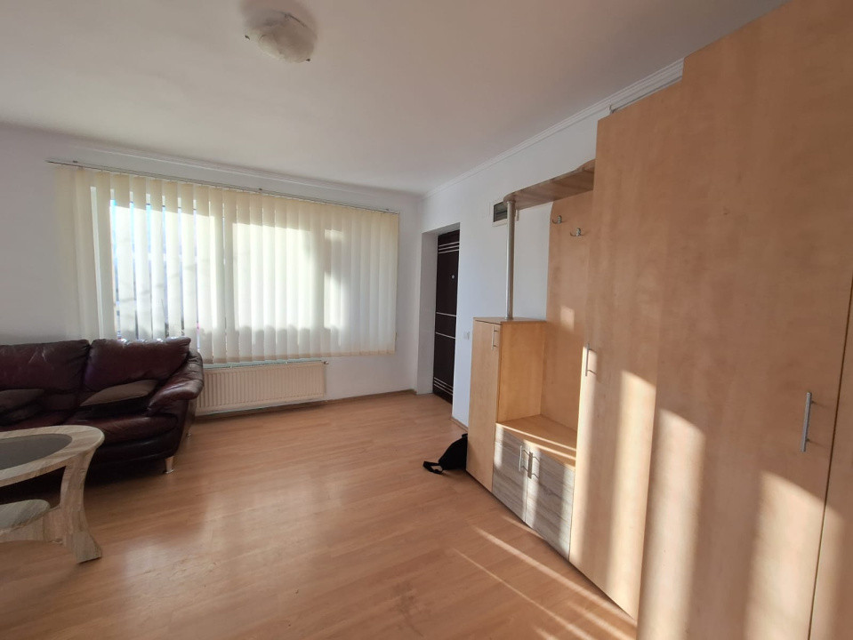 Ofertă de închiriere apart. cu 3 cam., 67 mp., car. Bună-Ziua