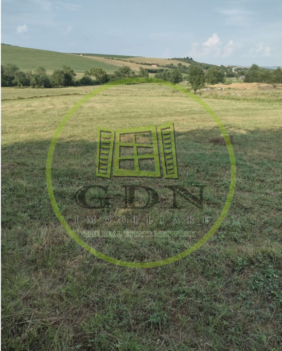 Teren extravilan 2000 mp,spre vanzare- Rusciori-5km  -Autostrada