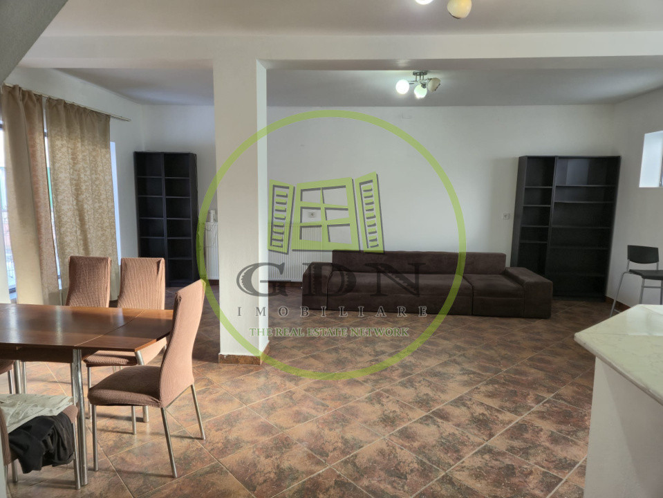 Casa de închiriat  4  camere zona Parcul Sub Arini 