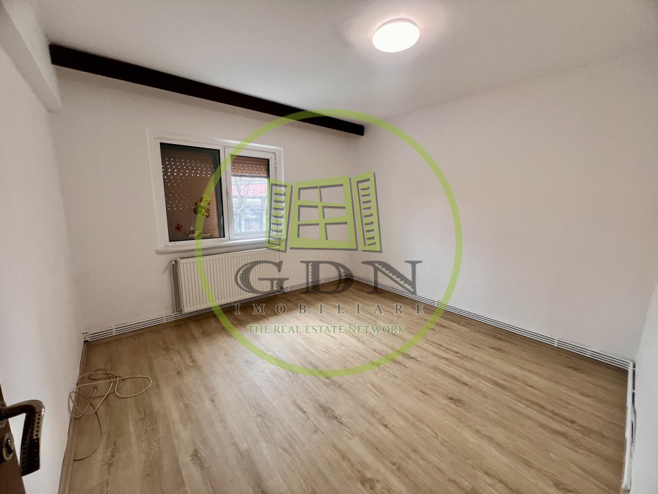 Apartament 2 camere, decomandat, Rovine, zona Ibiza