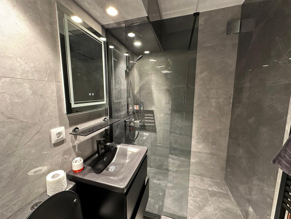 Garsoniera, 37 mp, Centru, zona Onioptic