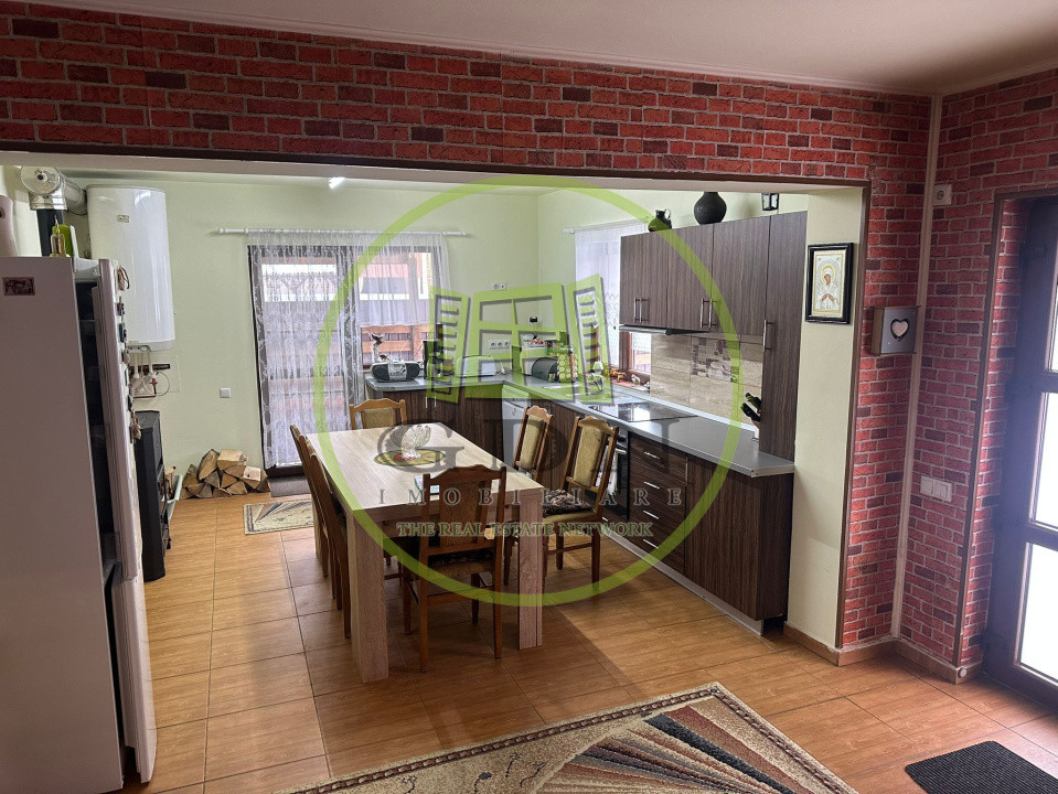 Casa P+ M 5 camere -teren 305mp ,spre vanzare in Selimbar