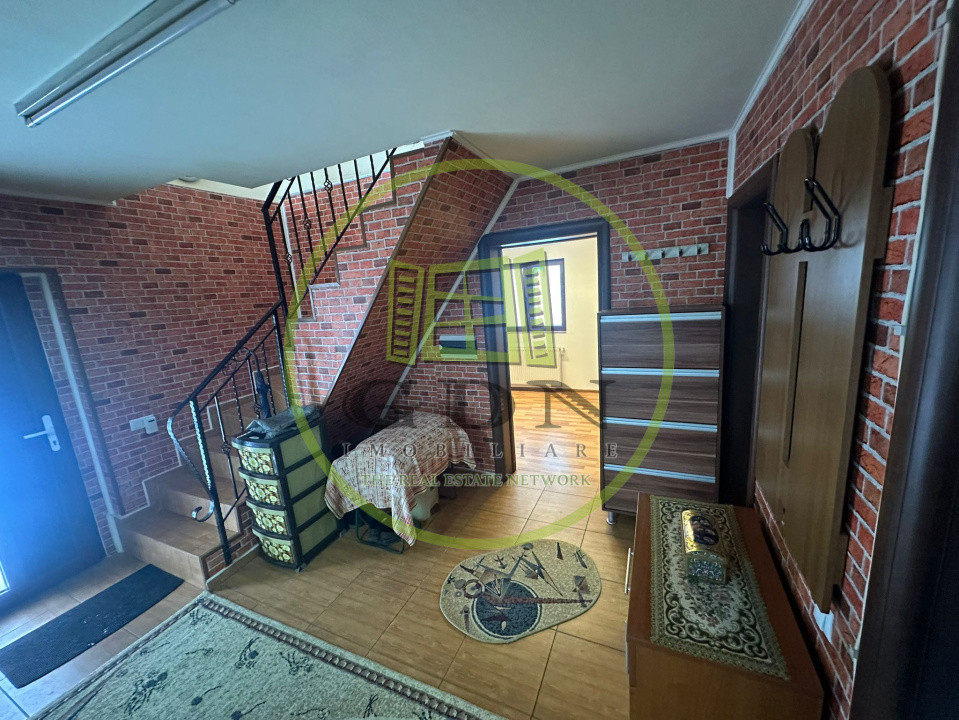 Casa P+ M 5 camere -teren 305mp ,spre vanzare in Selimbar