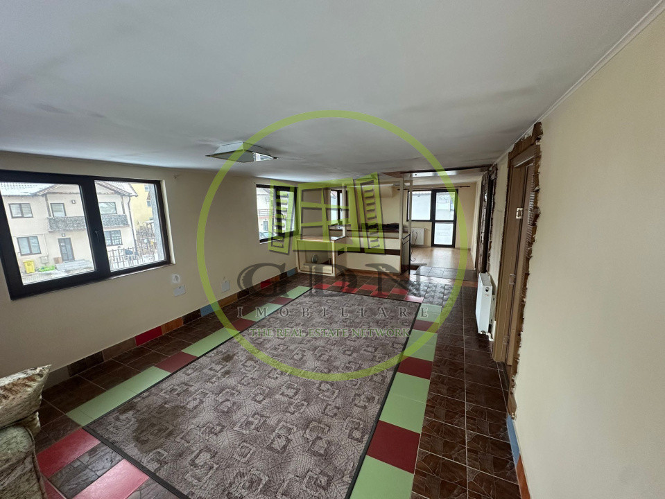 Casa P+ M 5 camere -teren 305mp ,spre vanzare in Selimbar