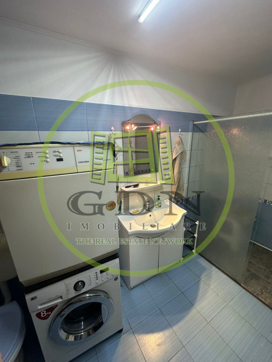 Casa P+ M 5 camere -teren 305mp ,spre vanzare in Selimbar